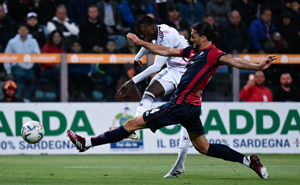 Cagliari vs Juventus (01:45 &#8211; 20/04) | Xem lại trận đấu